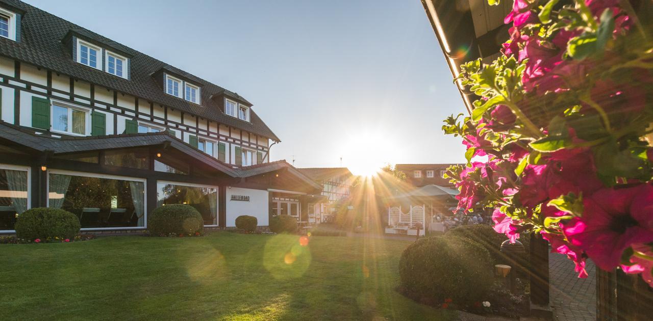 Lohmann's Romantik Hotel Gravenberg Langenfeld  Exteriör bild